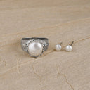 BONNY PEARL STUD
