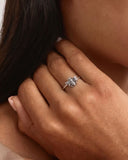 BUZZY BEE RING