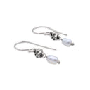 GOTHIC PEARL EARRING