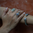 USHARI IN AMETHYST CUFF