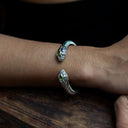 USHARI IN PERIDOT CUFF