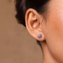 TWEE TWIST IN AMETHYST STUD